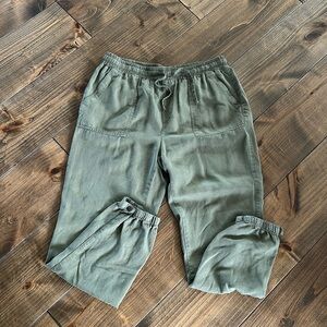 Thread & Supply Joggers | Size M